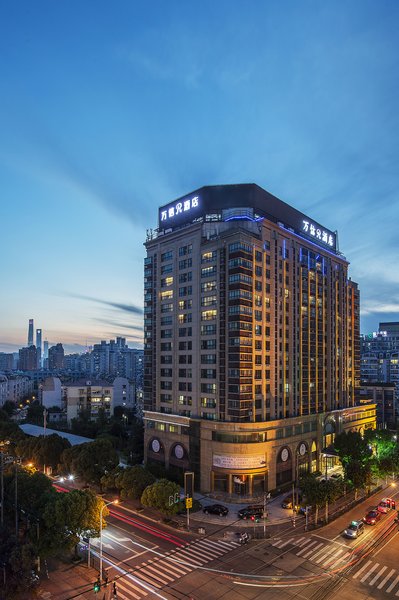 上海陆家嘴万信R酒店