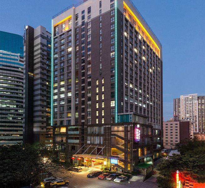 广州国德国际大酒店(太古汇石牌桥地铁站店)