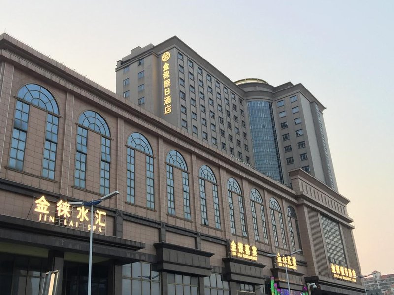 柏曼酒店(佛山南海大道店)