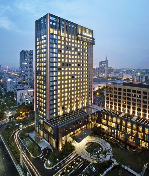 上海漕河泾万丽酒店