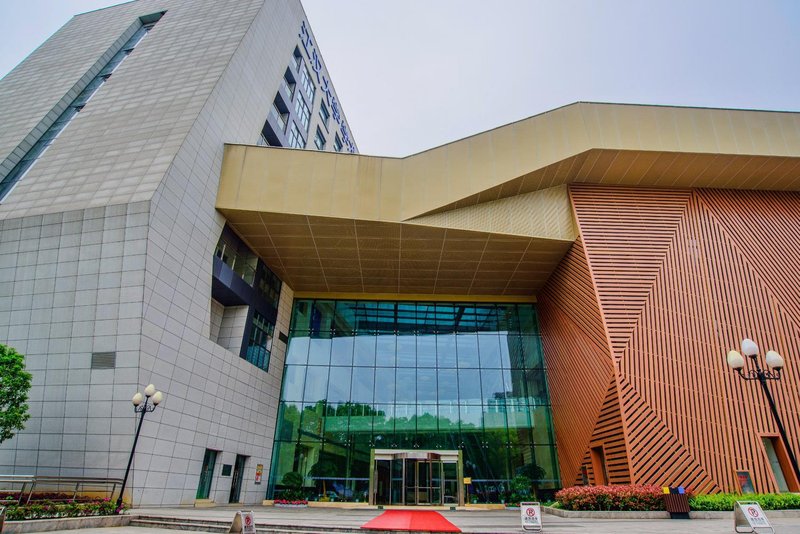 武汉明德酒店(沌口体育中心江汉大学店)